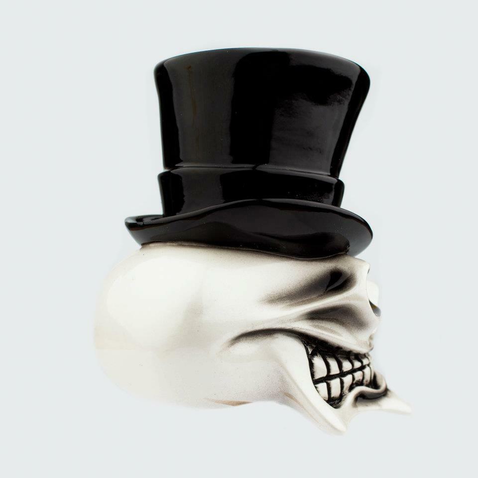 SKULL TOP HAT GEAR KNOB