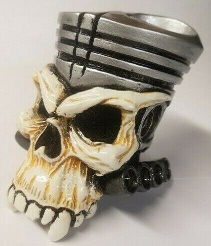 PISTON SKULL GEAR KNOB