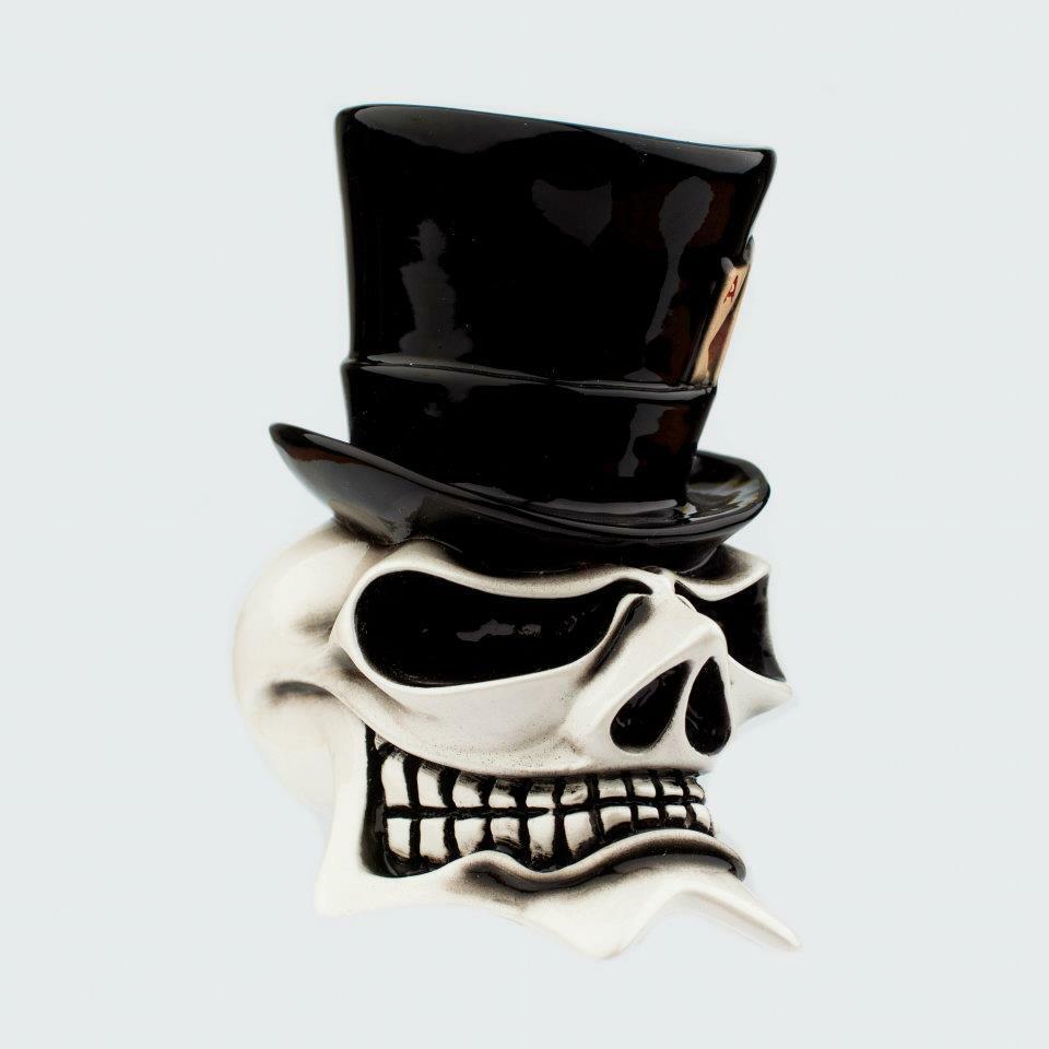 SKULL TOP HAT GEAR KNOB